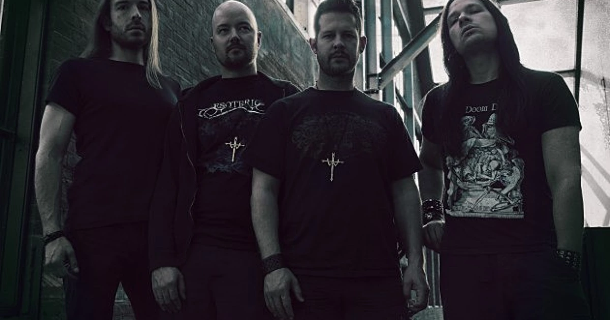 WORSHIP_PromoPic_2015_3-from-